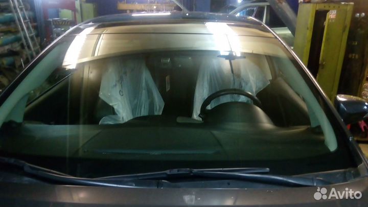 Лобовое стекло toyota venza