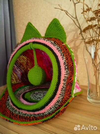 Домик для маленькой собачки, кошечки