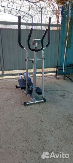 Эллиптический тренажер