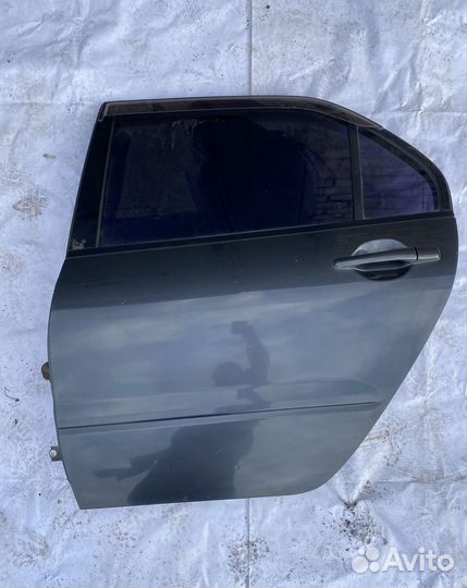 Задняя левая дверь mitsubishi lancer 9