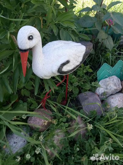 Садовая фигура аист