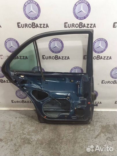 Дверь задняя левая Mercedes W210