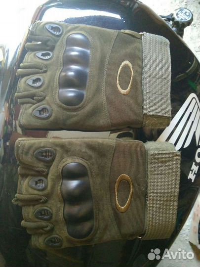 Перчатки беспалые