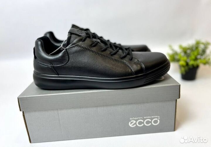 Кроссовки Ecco модные