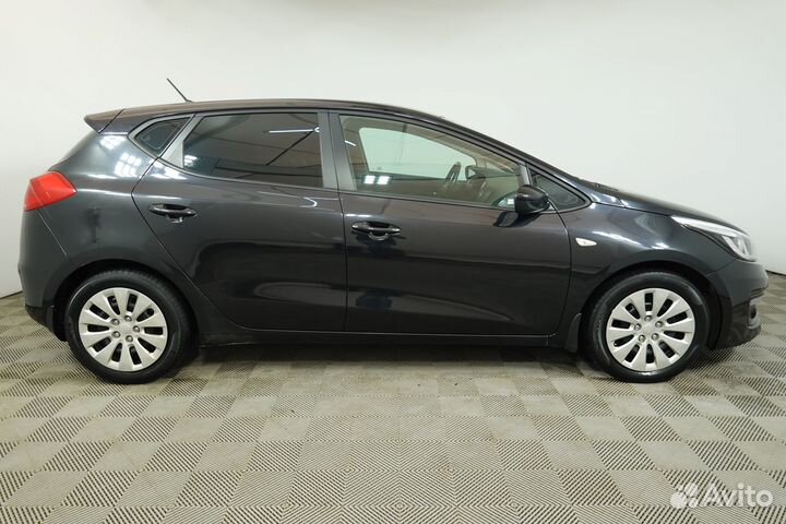 Kia Ceed 1.6 AT, 2016, 142 000 км
