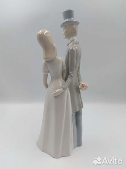 Винтажная статуэтка 