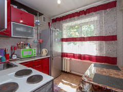 2-к. квартира, 48 м², 3/5 эт.