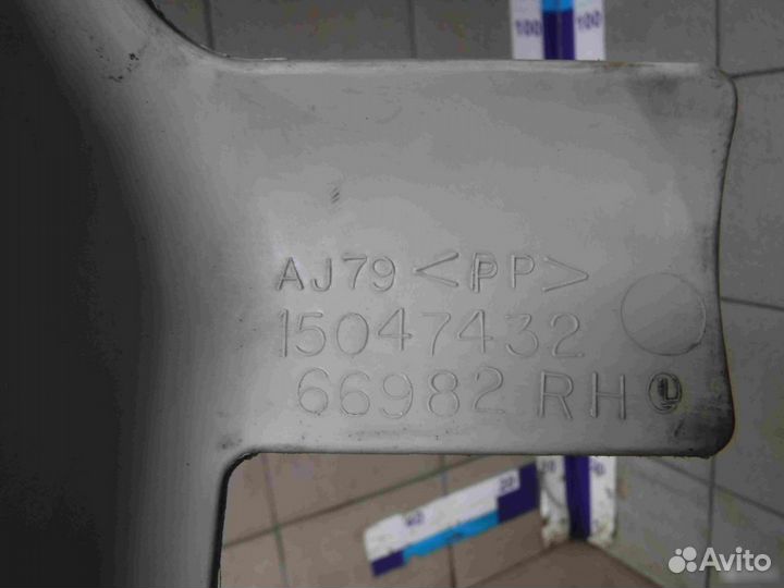 Накладка порога (внутренняя) Cadillac Escalade