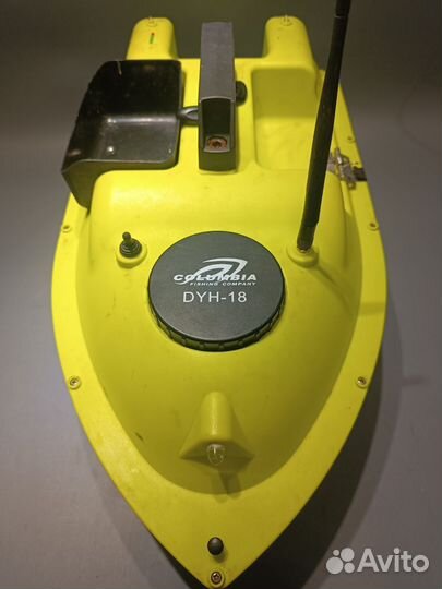 Прикормочный кораблик