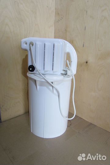 Маслобойка электр. для сливочного масла мэ 12/200