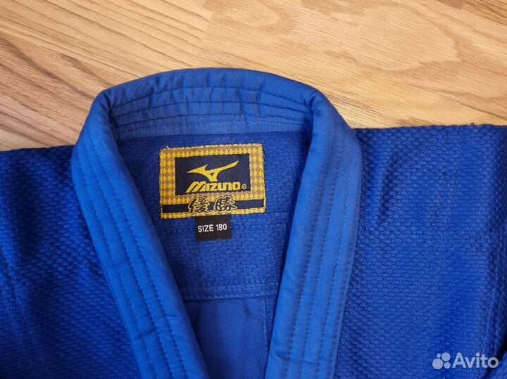 Кимоно для дзюдо mizuno 180