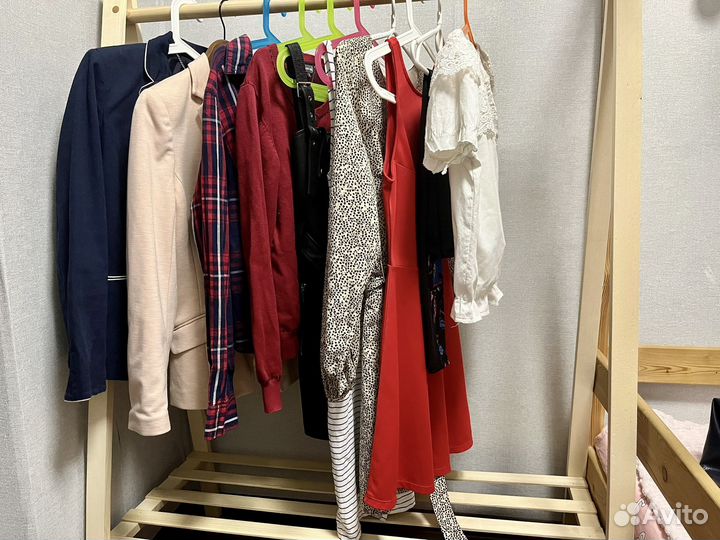 Женская одежда 42 44