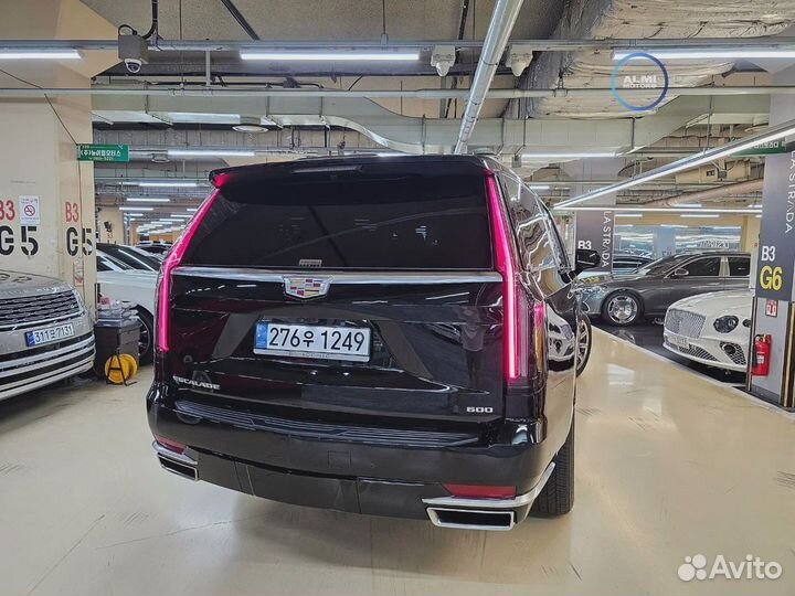 Cadillac Escalade 6.2 AT, 2022, 5 590 км