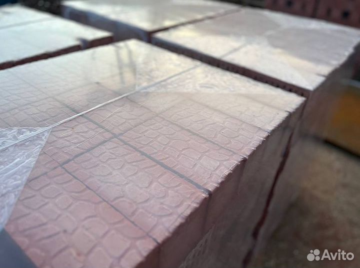 Кирпич в Москве с доставкой