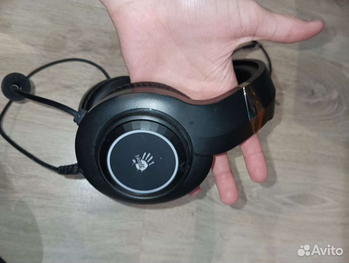 Игровые наушники