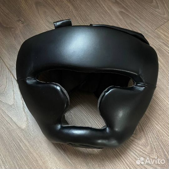 Боксерский шлем demix