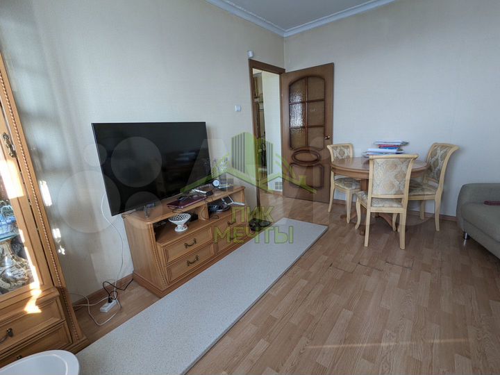 2-к. квартира, 48 м², 5/5 эт.