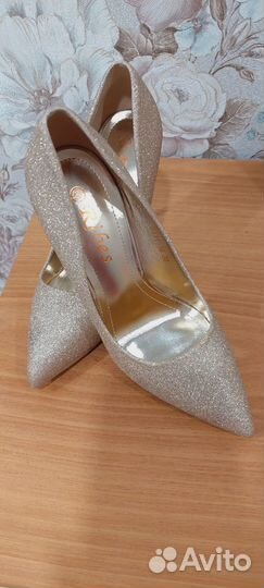 Продам туфли