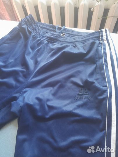 Спортивные штаны