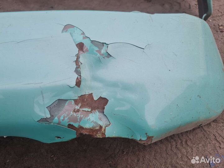 Бампер toyota vitz