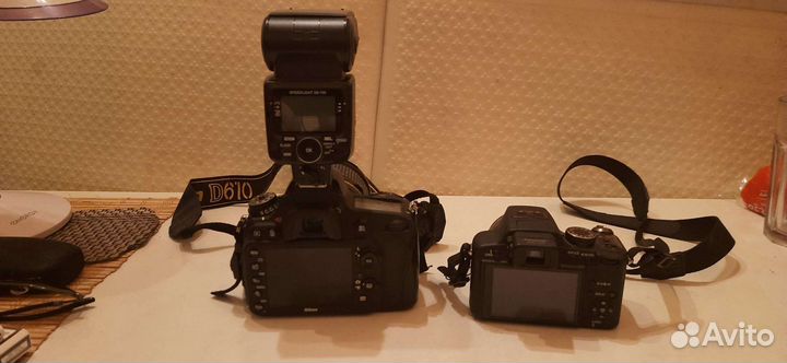 Зеркальный фотоаппарат