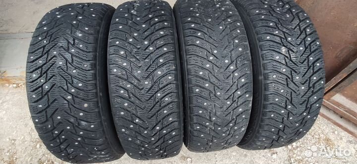 Nokian Tyres Hakkapeliitta 8 195/65 R15