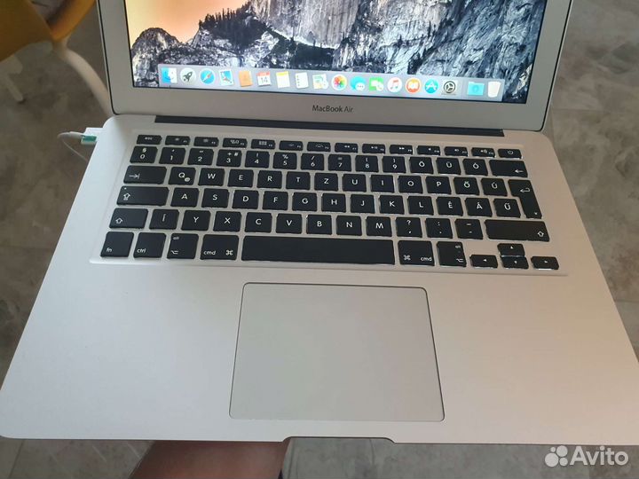 Apple MacBook Air 13 early 2015