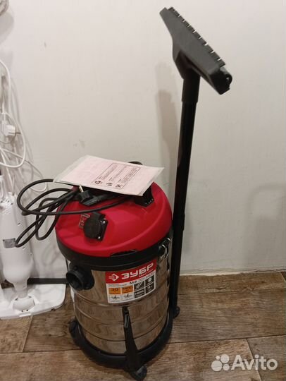 Строительный пылесос зубр