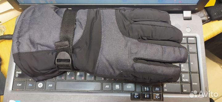 Перчатки лыжные