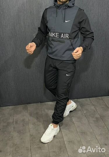 Спортивный костюм Nike