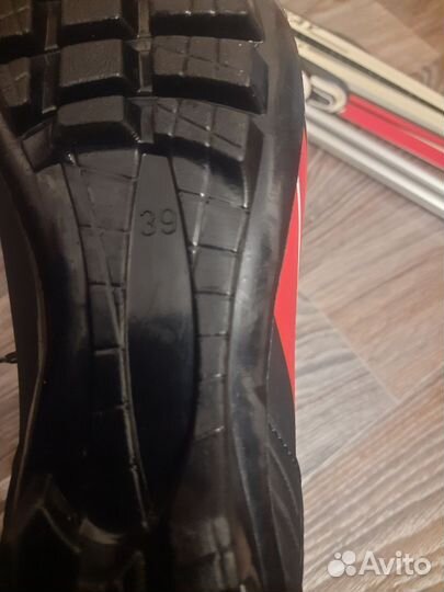 Лыжные ботинки, лыжи, палки