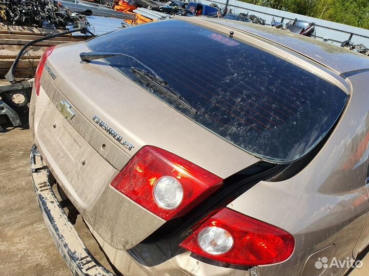 Крышка дверь багажника Chevrolet Lacetti хетчбек