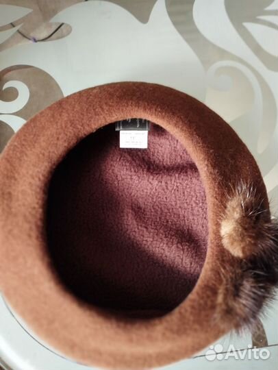 Шерстяной женский берет