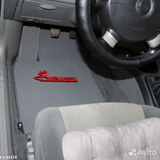 Автоковрики автомобильные равон Gentra