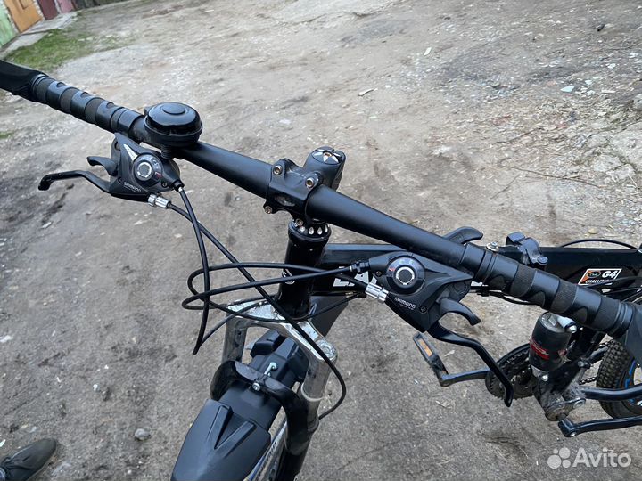 Велосипед скоростной Land Rover Challenge 26