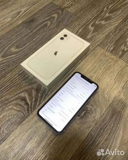 iPhone 11, 64 ГБ