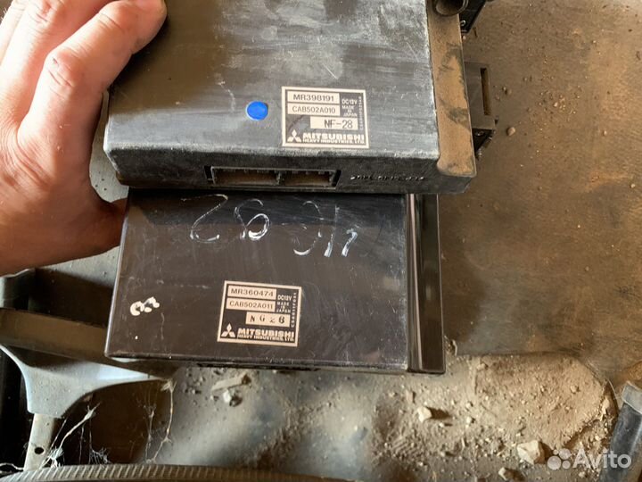 Блок печки Mitsubishi Carisma