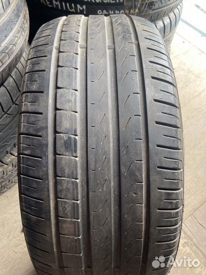Pirelli Cinturato P7 235/45 R17 94W