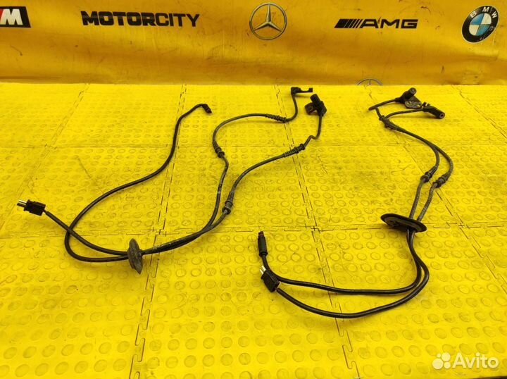 Датчики ABS передние Mercedes-Benz W124 M111.960