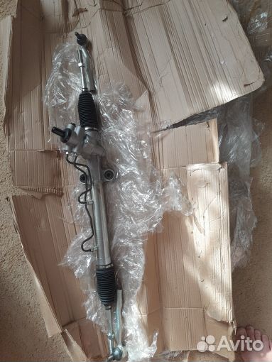 Продаю рулевую рейку toyota avensis 1997-2003г