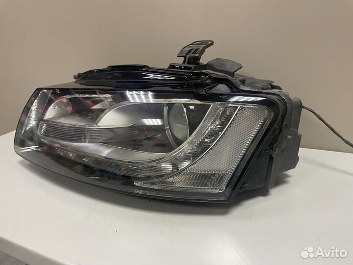 Фара левая ксенон Audi A5 8T Ауди А5 8Т