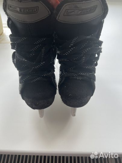 Хоккейные коньки bauer