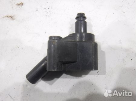 Катушка зажигания 06L905110C