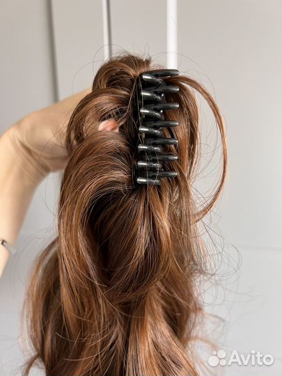 Хвост на крабе шиньон новый