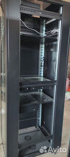 Шкаф монтажный телекоммуникационный Cabeus