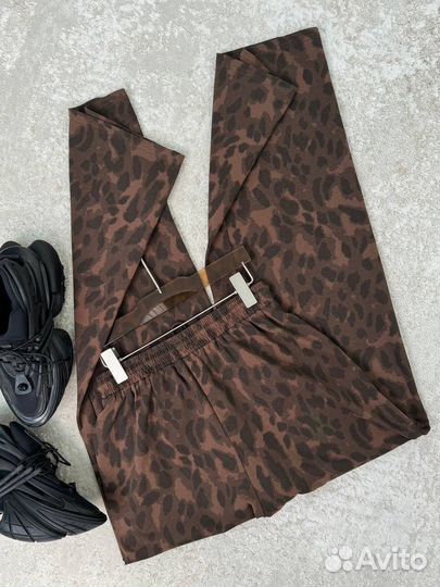 Штаны с модным принтом лео Корея 3 цвета