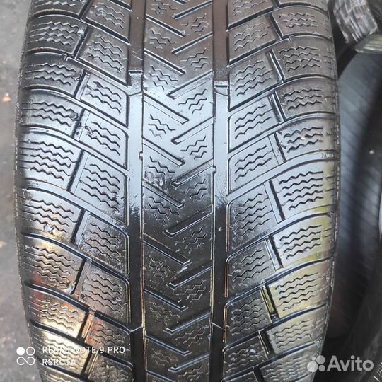 Michelin Latitude Alpin 255/55 R18