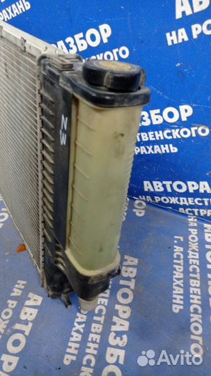 Основной радиатор Bmw Z3 кабриолет M44B19 1997