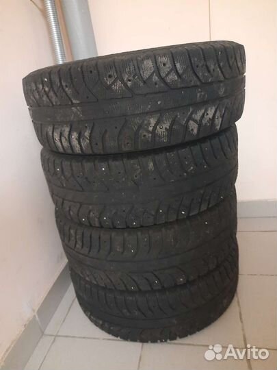 Firestone Ice Cruiser 7 205/65 R15