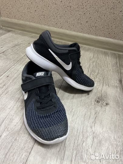 Кроссовки nike 34 размер